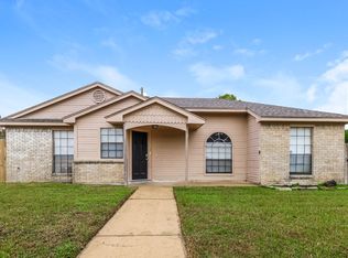 2215 Hazyknoll Ln, Houston, TX 77067