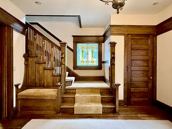 3rd image of 2723 N Downer Ave #2725
