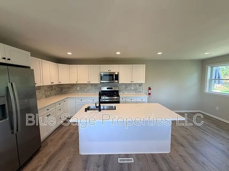 205 Juniper Rd — Photo 14