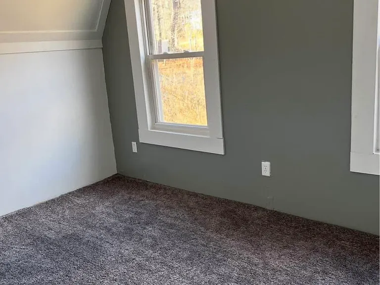 12 Nutting Ln #2 — Photo 8