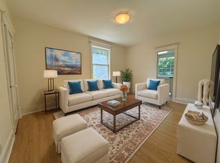 92 Neville Park Blvd #2, Toronto, ON M4E3P8