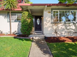 2309 Parkwood Court, Santa Rosa, CA 95409