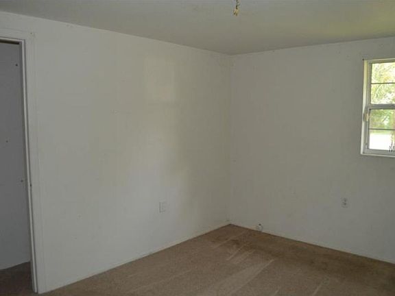 5th image of 1029 Bonnie Dr