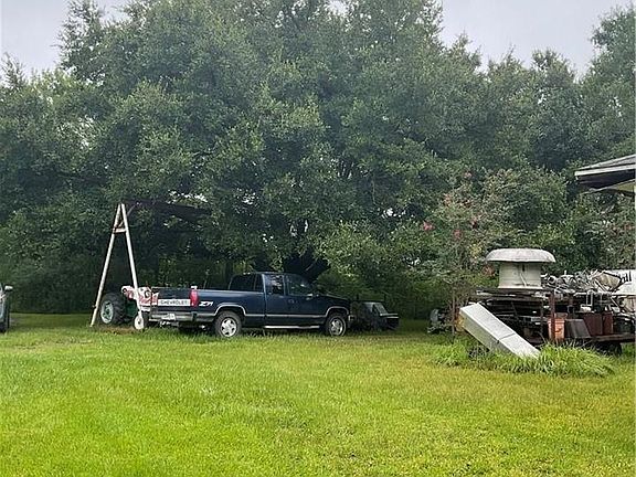 2nd image of 19393 Clifton Rd