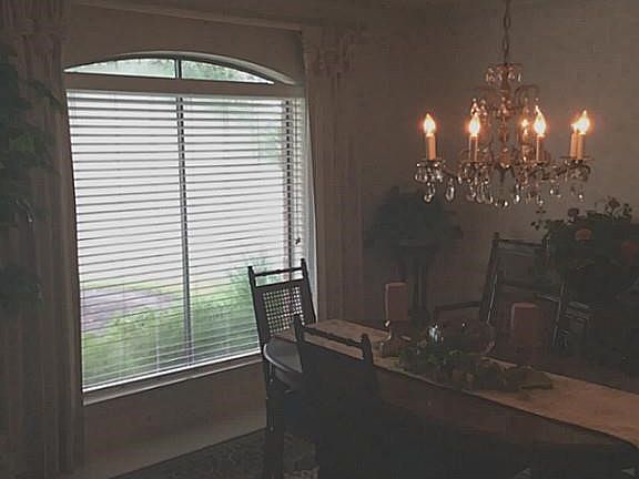 5th image of 4704 Saint Andrews Dr