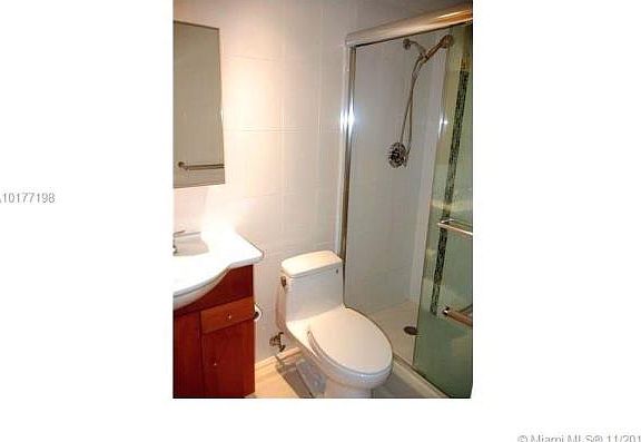 4th image of 10185 Collins Ave APT 01420
