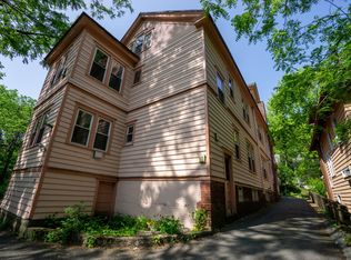 853 Maryland Ave #1, Syracuse, NY 13210
