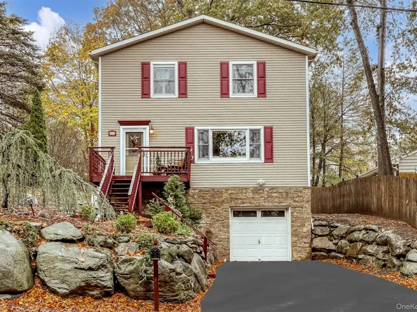 51 Woodland Drive, Suffern, NY 10901
