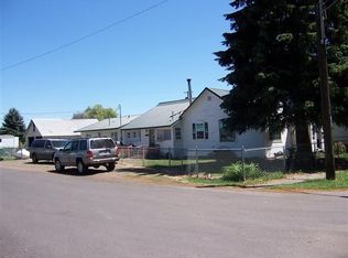701 Oak St, Nezperce, ID 83543