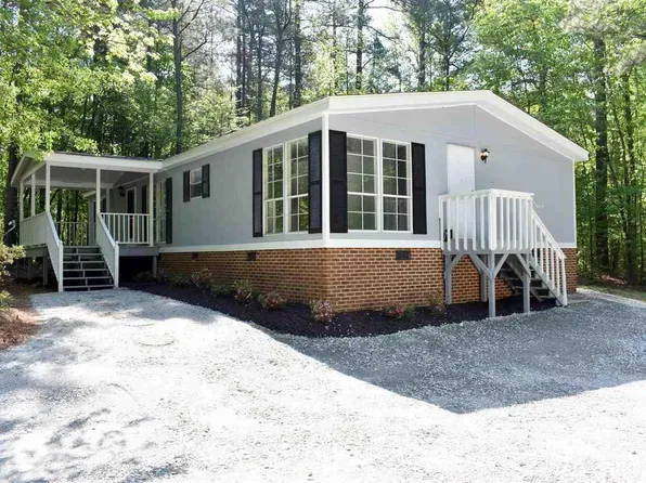 507 Forest Creek Dr, Pittsboro, NC 27312