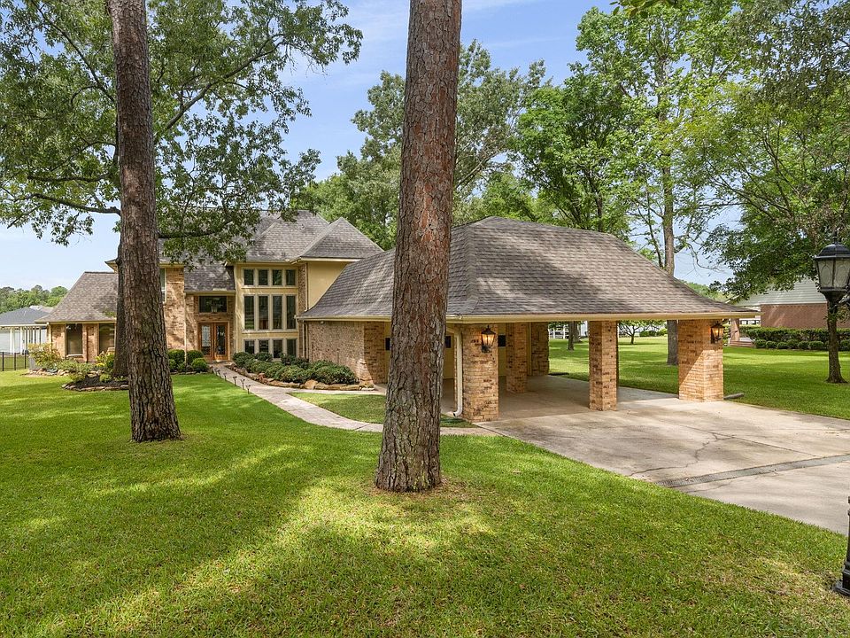 1st image of 154 Lakeside Dr