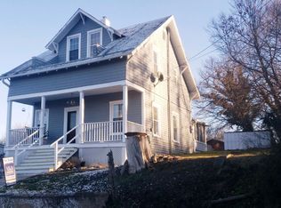 15 E Murray St, Fincastle, VA 24090