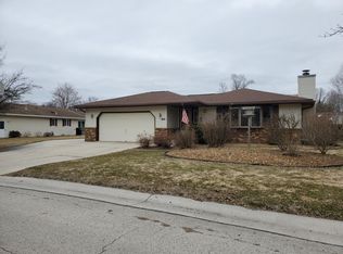 664 Wilson Ave, Sheboygan Falls, WI 53085
