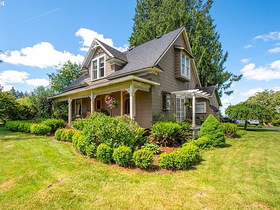 4th image of 18600 NE 192nd Ave
