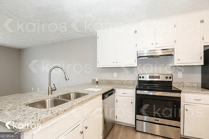 135 Fawn Dr — Photo 4