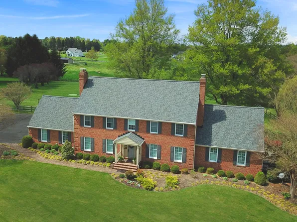 2316 Kings Arms Dr, Fallston, MD 21047