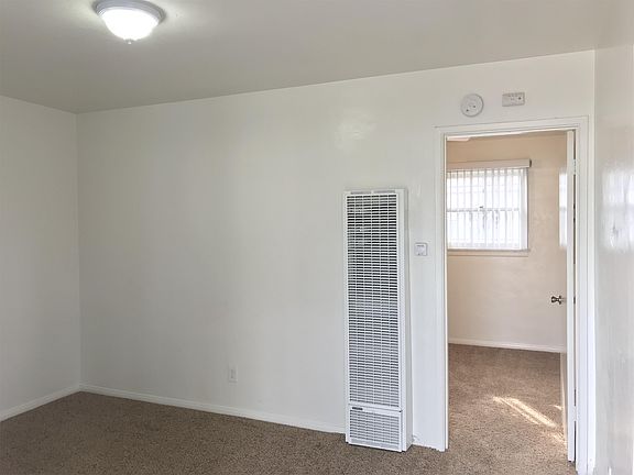 4th image of 209 Surfrider Way #15920765