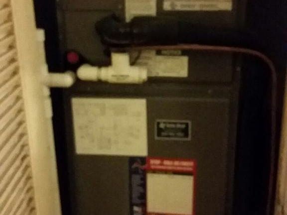 4th image of 1600 NE 145th St