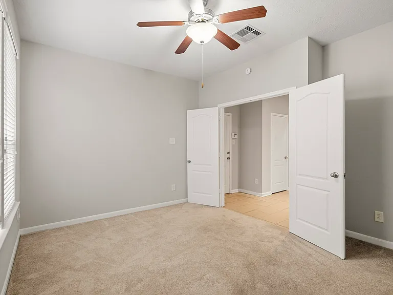 16430 Sheffield Run Dr — Photo 8