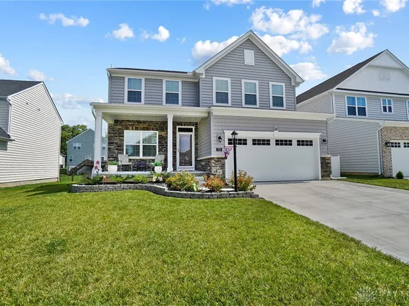 170 Cresting Rd, Fairborn, OH 45324