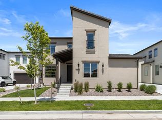 15553 W Vassar Ave, Lakewood, CO 80228