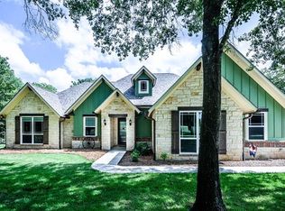 902 Donzi Ct, Corsicana, TX 75109