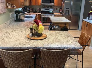 20 Coleridge Rd, Rochester, NY 14609