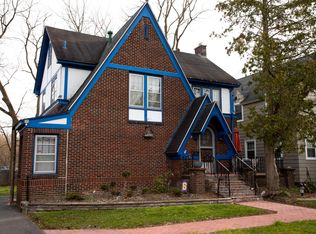 106 Meadowbrook Dr, Syracuse, NY 13210