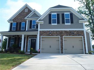 996 Autumn Glen Ct #38, Lake Wylie, SC 29710