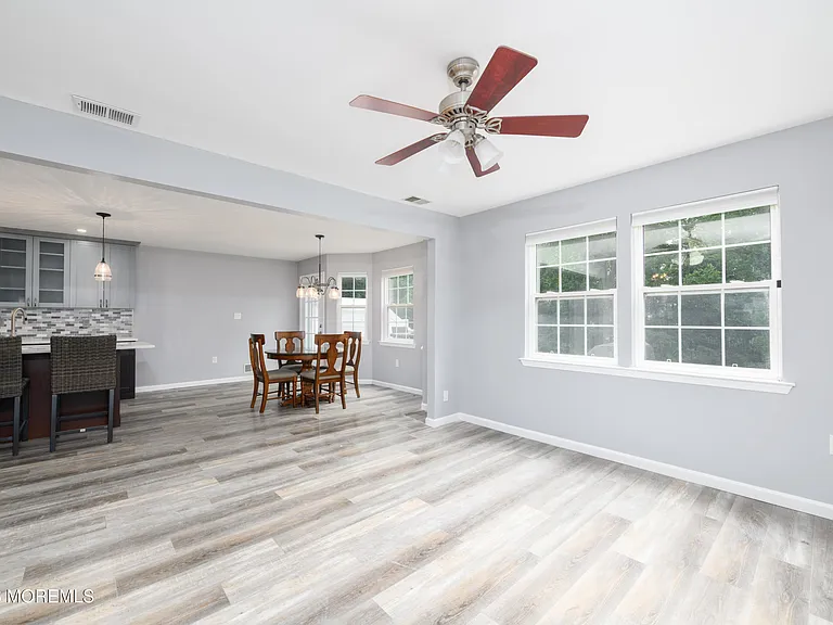 75 McKinley Dr — Photo 7