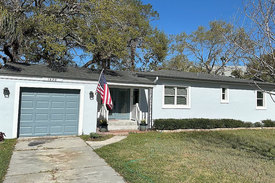 1st image of 1820 Pasadena Dr