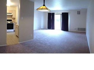 208 Woodhollow Dr, Marlton, NJ 08053