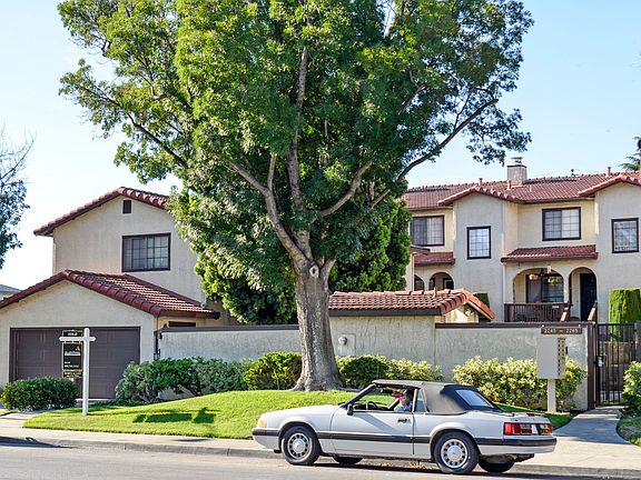 2nd image of 2257 Anna Dr
