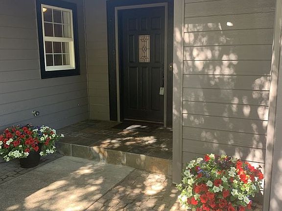 3rd image of 2514 Moon Mountain Dr