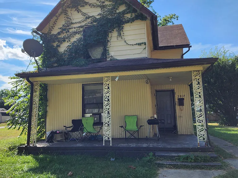 2019 Catalpa St — Photo 16
