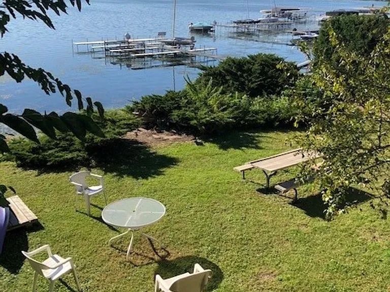 3909 Monona Dr — Photo 3