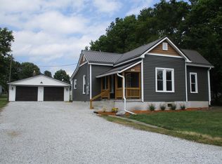208 Race St, Waynetown, IN 47990