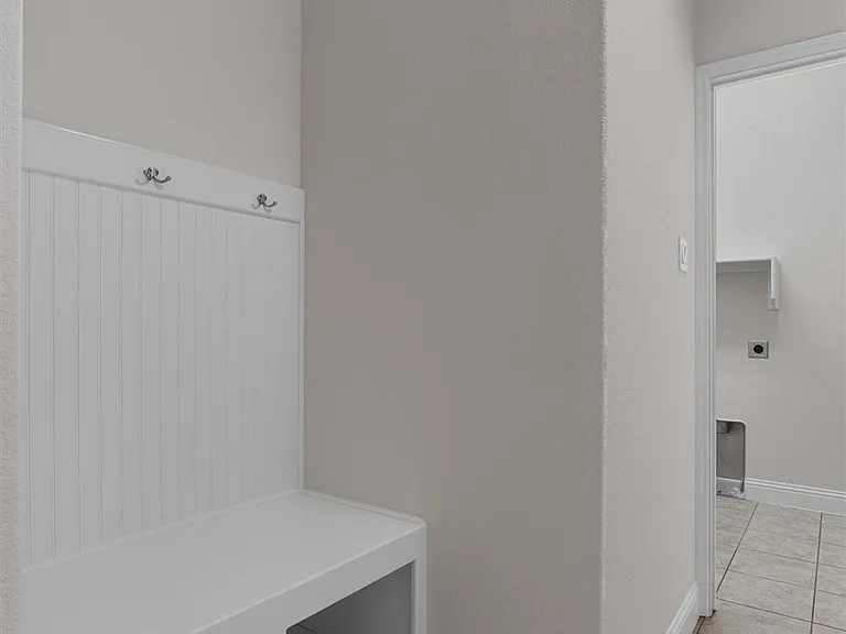 3021 Angelina Ct — Photo 29