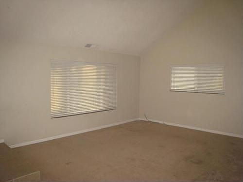2nd image of 554 W Monte Vista Ave