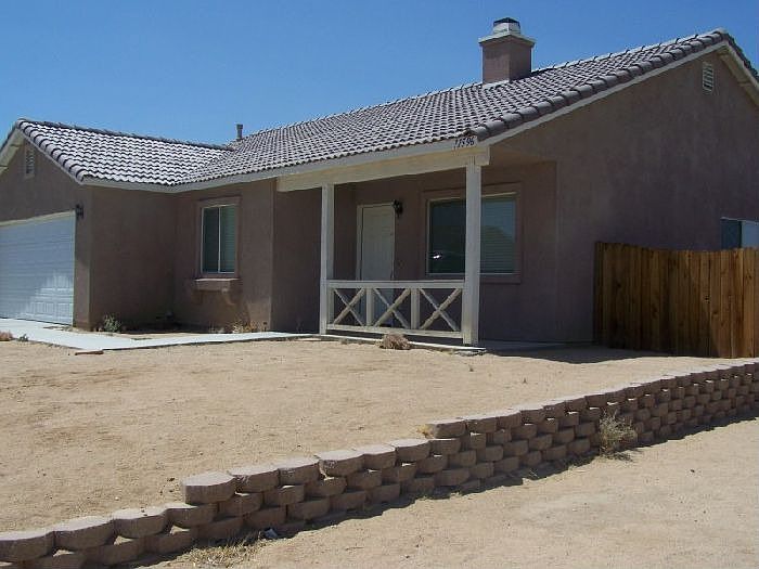 1st image of 71596 Sun Valley Dr