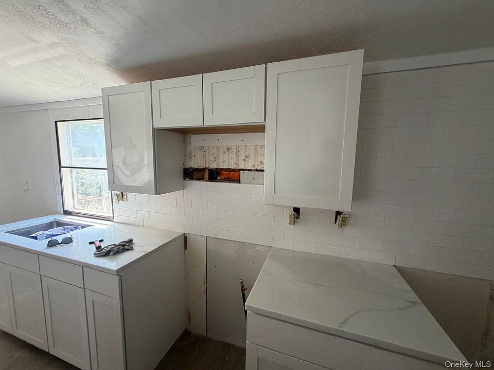 2nd image of 567 Sheafe Road #3