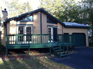 2103 Cherry Dr, Tobyhanna, PA 18466