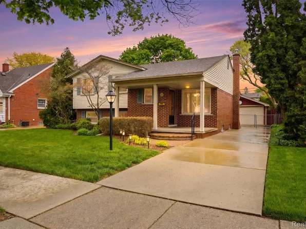 3545 Willow St, Dearborn, MI 48124