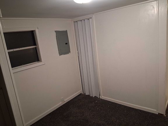 2nd image of 239 N Park Ave #8