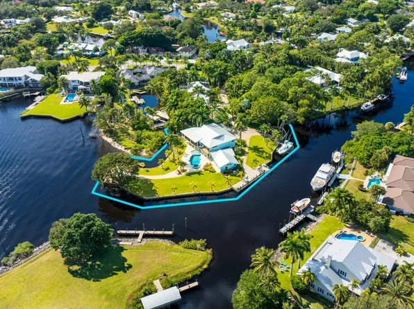 659 SW Bittern Street, Palm City, FL 34990