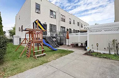 Rented by Brown Harris Stevens