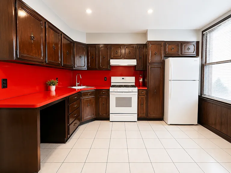 531 3rd Ave #2 — Photo 9