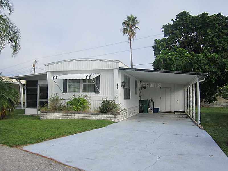 1st image of 292 Nassau Dr