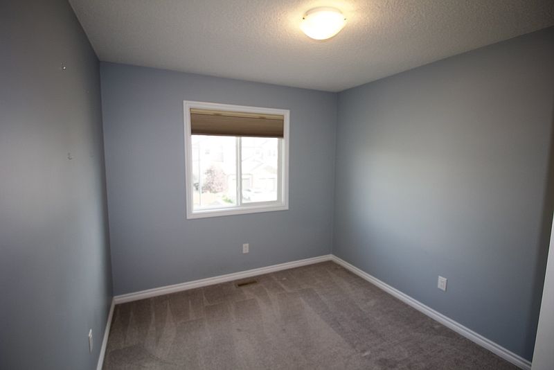 Edmonton House for rent - 4 Bedrooms — photo 24