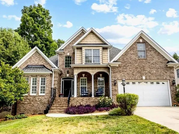 3354 Old Barn Rd, Greensboro, NC 27410